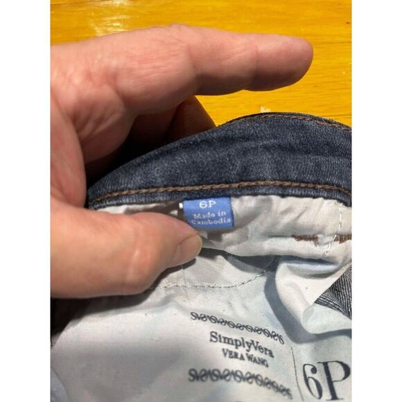 Simply Vera Vera Wang Jeans Womens 6P Capri Blue Straight Mid Rise Denim Casual - Picture 4 of 8